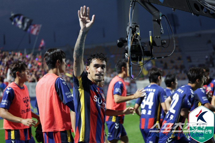 Kim Dae-won Theater Goal → Gangwon, which was forced to leave the top of its head, lost 2-1 to Suwon, 3G, and lost for the first three consecutive games of Suwon season (K League 1 review)