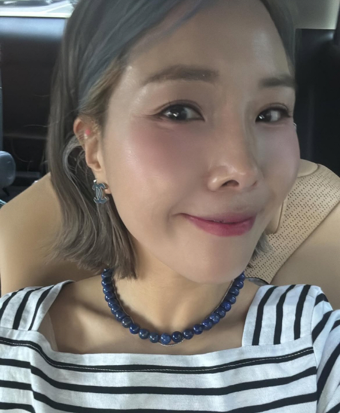 'Like a crab!' Shin Bong-seon, are you hurt..a meaningful SNS post