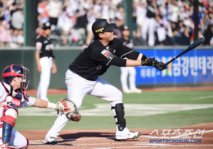  Jang Sung-woo hit a timely RBI by attacking a breaking ball