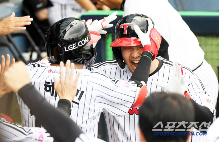  Park Hae-min is enthusiastic about Moon Bo-kyung's home run