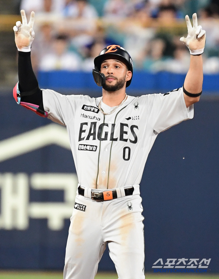 First hit of 5G vs first home run, first step is the best...Declaring six weeks, Weiss success storyteller Ver. Will it be born