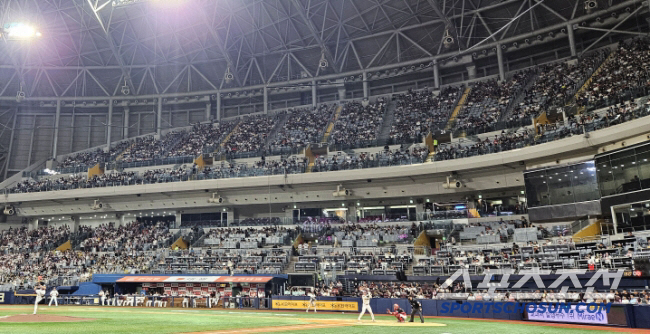 Hot baseball fever, Gocheok is no exceptionAll seats sold out for Samsung → 16th time of all time record