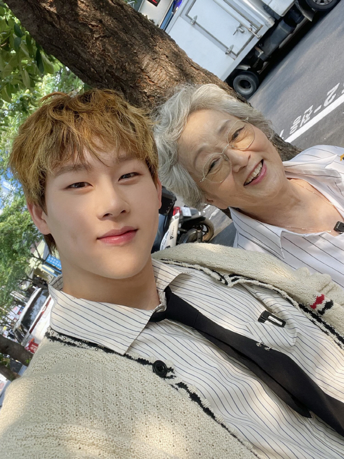 Jooheon has been dating 'female friend' actor Kim Young-ok for 9 years..'It reminds me of the military'
