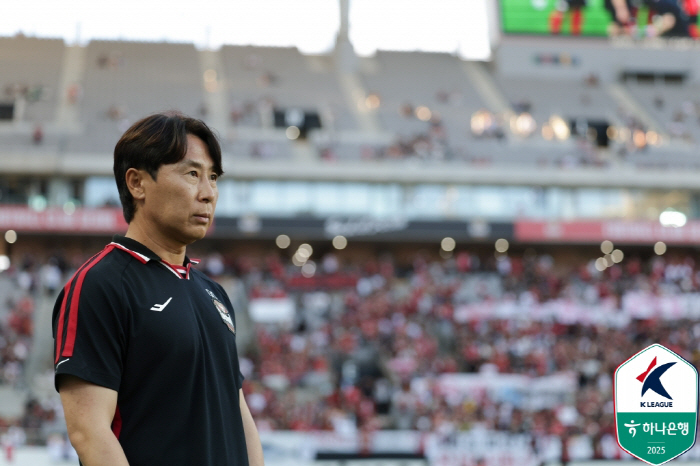  Director Kim Ki-dong, who looked at his transfer, has to make a decision at some point