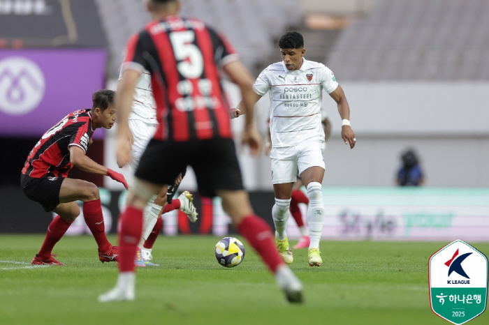  Ki Sung-yueng, who was lacking in spirit, scored consecutive goals for the Lucasducks → Clemala debut goal Seoul, Oberdan's exit from Pohang 41st victory