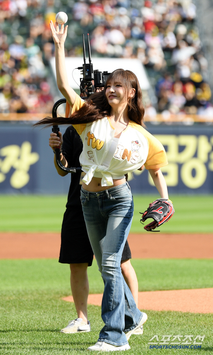  I love the first pitch
