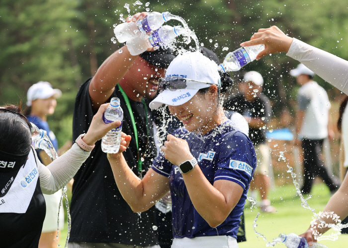 Samcheonri World Go Ji-woo, Samcheonri Family Competition, beat Yoo Hyun-jo and won three games in total