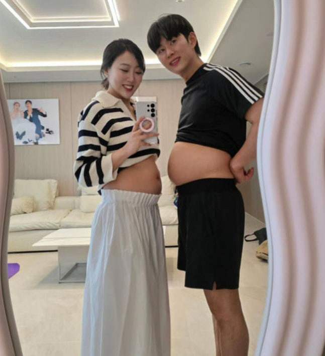  'Why are you fuller, Son Min-soo?' Lim Lara, who overcame morning sickness hell, reveals her D-line status