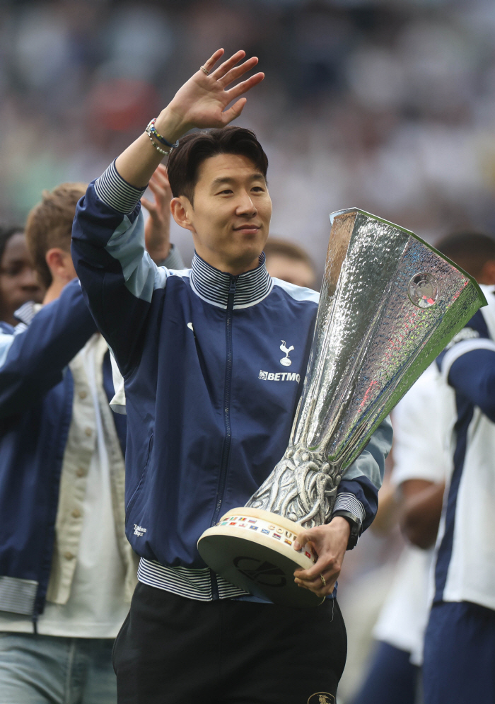 Shock SON, is it an indication of the breakup of Son Heung-min in greetings like someone who will leave...Tottenham transfer £30 million. OK