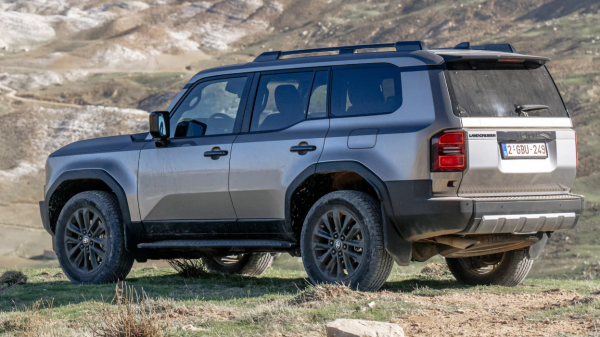 Toyota Land Cruiser Did It! 2000 litre loading model released