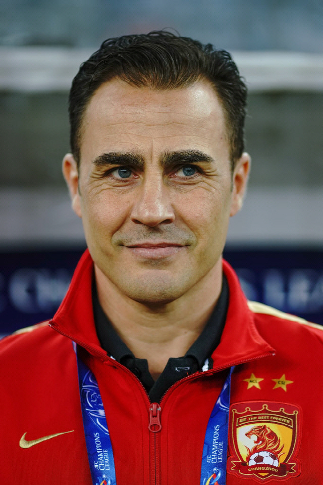 I'm better than BentoBallon d'Or  Real Madrid The best defender of all time is crazy! Chinese head coach resources