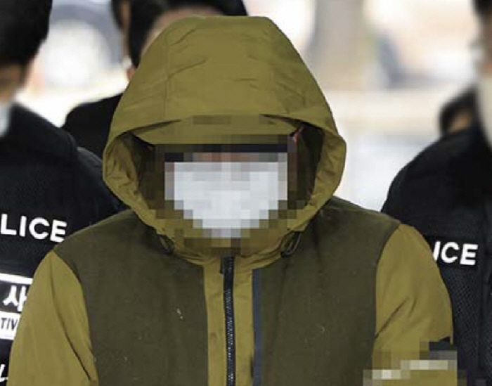 I'm suffocated, too, Ahn Hyun-mo, and my wife, who was killed by her husband's obsession, are appalled (Smoking Gun)