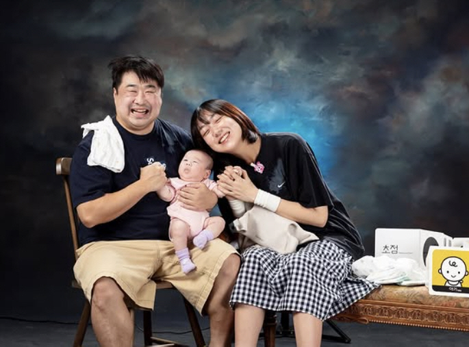 Lee Eun-hyung, ♥ I thought it was Kang Jae-joon's formwork, but I can see his mother's face. 
