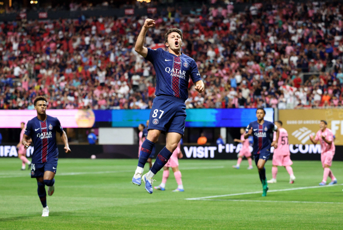 Messi didn't do much? Lee Kang-in played in the round of 16 of the Club World Cup, and Messi's 20-minute clash with Miami. PSG 40 complete victory.