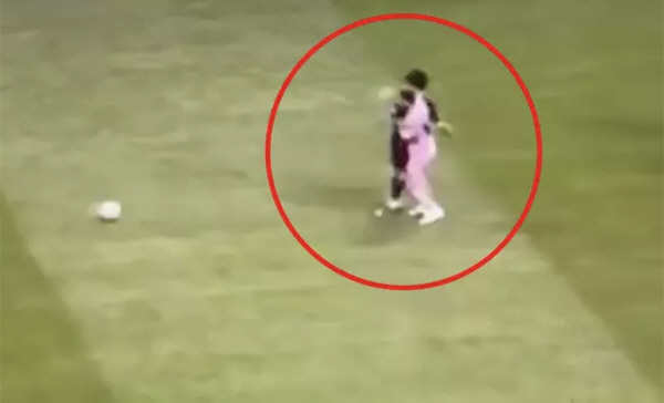 Messi's grudges? PSG Vitinya's Punch Shock Controversy...I walked around a harsh criticism of one's performance