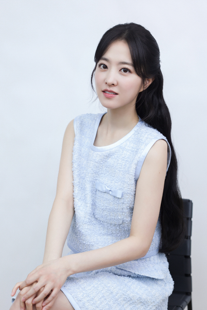  We have to be strong and cry hard on the Han River..Park Bo-young of unknown Seoul, those days of unknown (comprehensive)