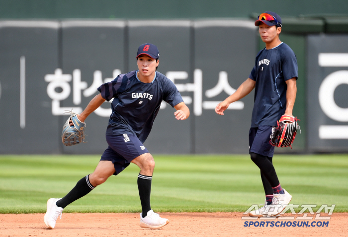 Chang Doo-sung, the icon of fighting spirit who came back, but Pengo in the infield, not outfield?