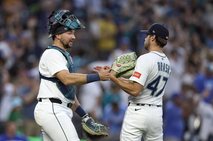 I even covered up my colleague's historic home run! No. 33 Raleigh breaks AL's record for single lead in three cars