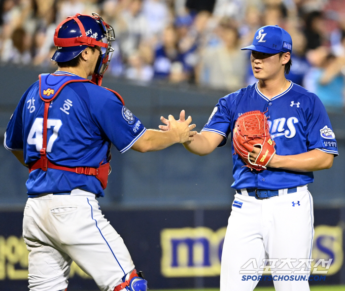 I prayed → Kang Min-ho of the world also found God