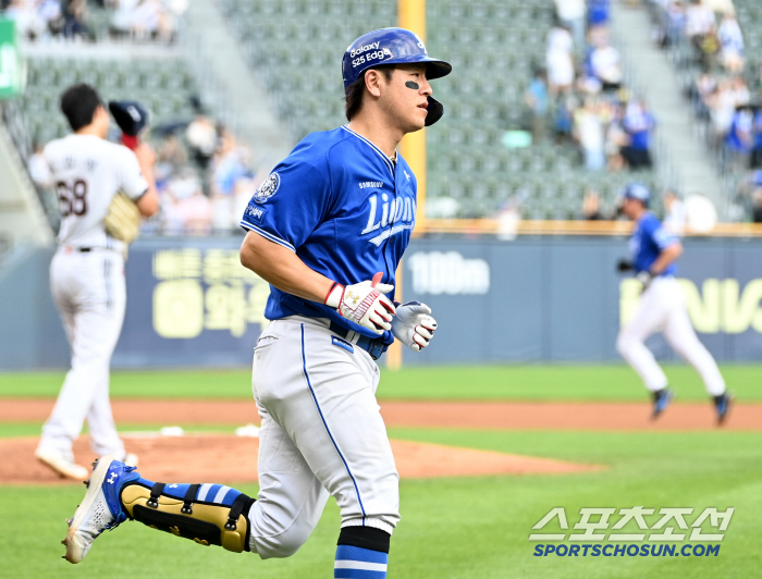 I won't be beaten twice! Samsung Kang Min-ho hit the top of Jamsil outfield → 120m large two-run bang on Choi Min-seok, a high school graduate!