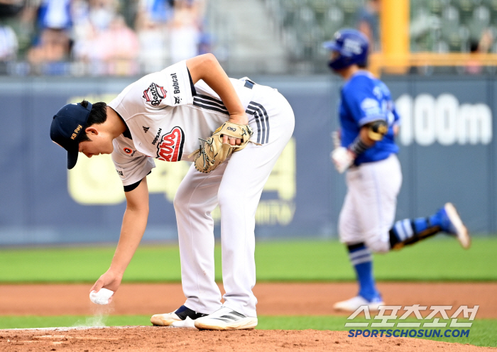  Choi Min-seok, Kang Min-ho are allowed to make a preemptive two-run shot