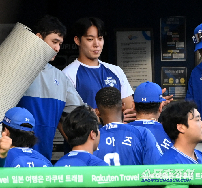  Choi Won-tae, Won-tae-in. Hurrah's pitching is cool