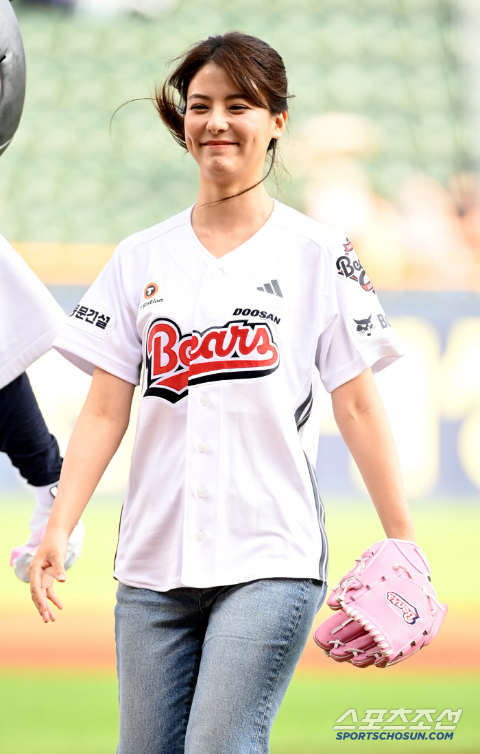  Fujii Mina, fresh smile