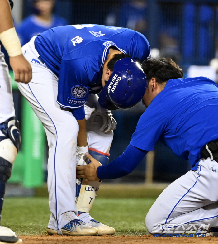  Lee Jae-hyun's calf hit by foul ball