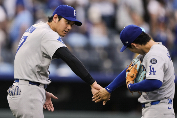 Roberts, are you going to keep your promise this time? Kim Hye-sung hints that he will use more as a second baseman