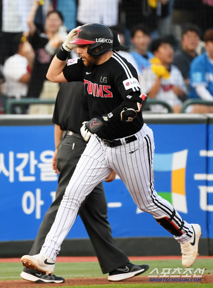 1st and 2nd base → 1st and 3rd base → full base → full base missed. Without Park Hae-min's two-run single in the ninth inning, Patta's team was humiliated. I can't believe I got a chance to win first place