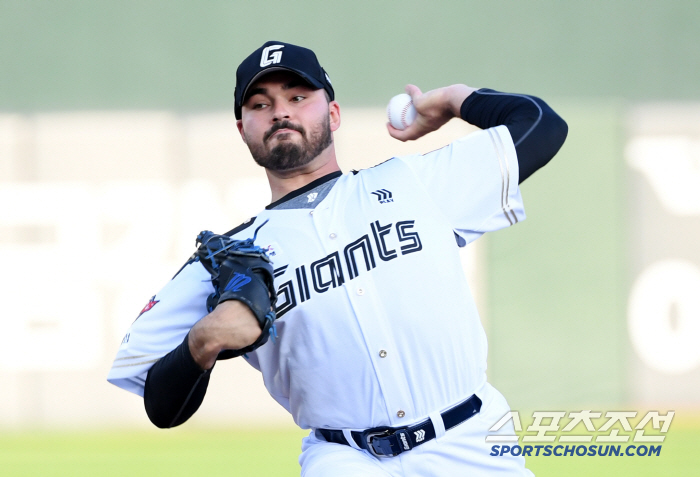 The birth of a new LG killer. 158km Gamboa 6.2 scoreless innings  Jeon Joon-woo's two-run shot  Kim Min-sung's Quiet Guitar Lotte again 1 game difference 