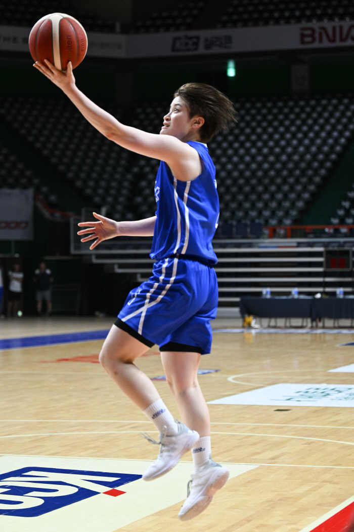 Class-proven Cho Su-ah, 23 points explode! Aquo 2 option Nanami pass point. Samsung Life Insurance Co., Ltd. 78-61, Japanese University Selection Team Perfectly Overpowered