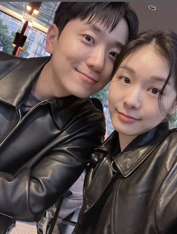 Kim Yu-na ♥ Ko Woo-rim, Paris's Black Couple Love Star → Rumors of Irregularity and Divorce have been warned