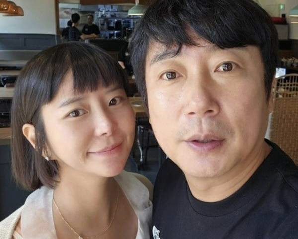 Lee Soo-geun's wife Park Ji-yeon will undergo kidney re-transplantation for the first time in 14 years...The donor is my brother