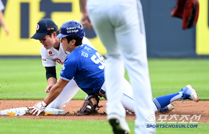  Oh Myung-jin and Kim Ji-chan in sliding accident