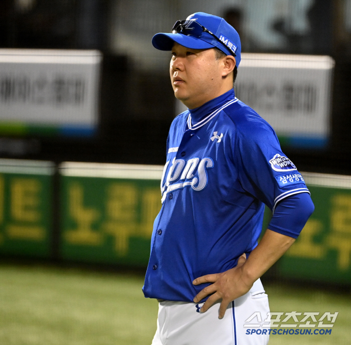 Ryu Ji-hyuk's swing and Kim Jae-hwan's North Wing? Director Park Jin-man's Choi Max-Rage, who rushed toward the third base?
