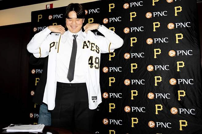 Should I have gone to Hanwha…Where is the top prospect in the 160km fastball and was it a direct poison to the U.S