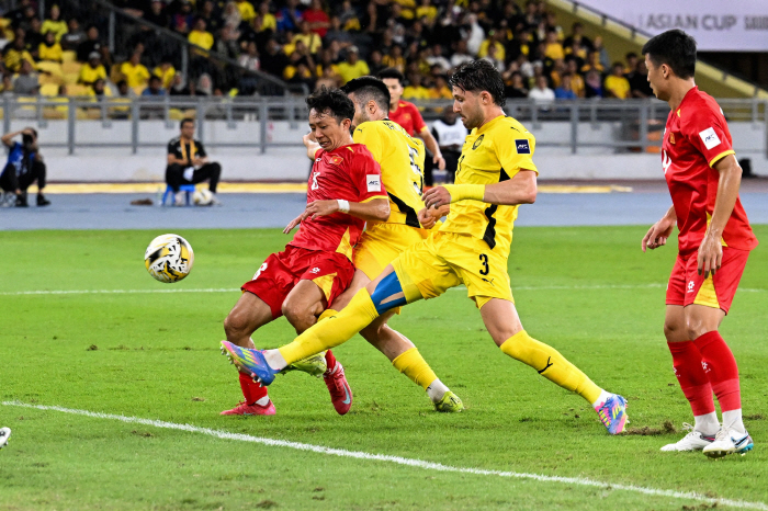 Soccer-shaking naturalization war! Vietnam in Meal Ma discovered illegal counterfeiting documents alleging confiscation and loss in Malaysia due to illegal player problem → FIFA can punish severely