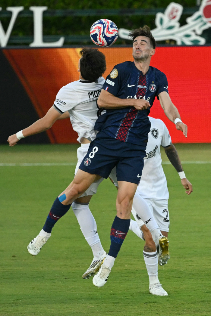 Super awesome! Manchester United sharpened the knife properly...PSG Lewis system launched 40M euro MF blockbuster deal