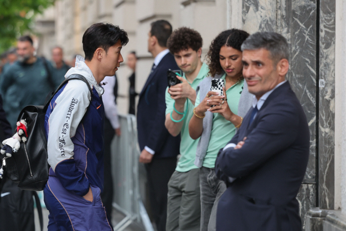 Tottenham's 1st tier official! Son Heungmin in the U.S.? Saudi Arabia? → It's up to you...Respect team legend's choice