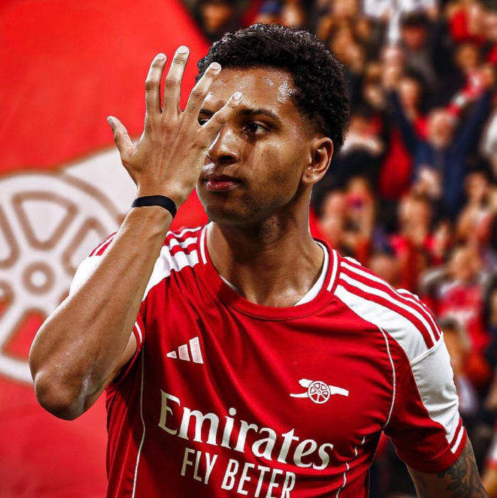Yeah, I told you to come to Arsenal! Real Wolkle FW is disgraceful → Only 88 minutes out of 360 minutes...It's not in Alonso's idea