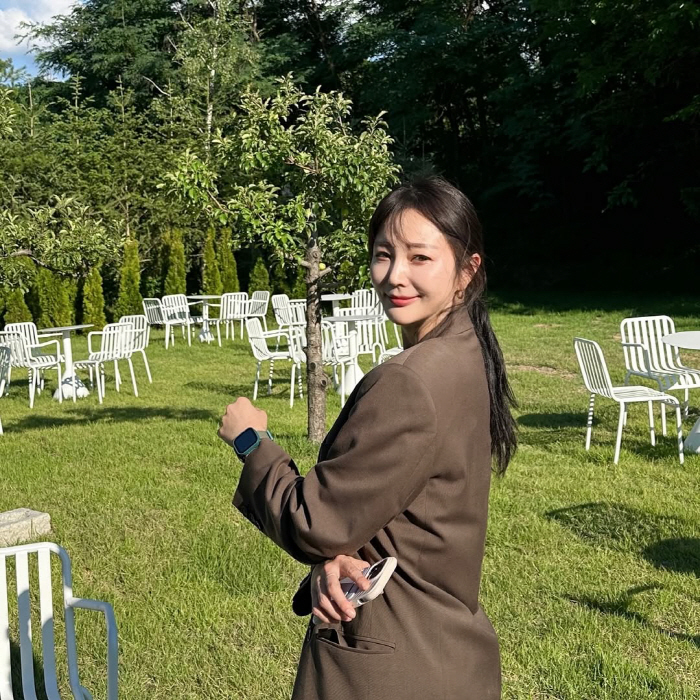 Ahn Hye-kyung, it's been a month since she got stem cells..I can see the change