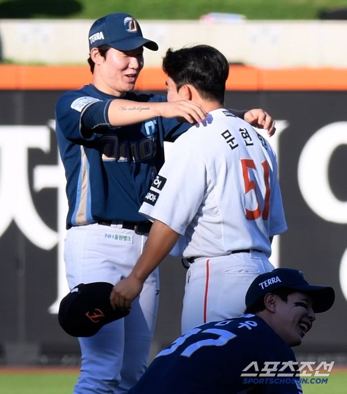 Because of Ryu Hyun-jin's phone power? Venkle destroyers are also a part. Why is this like this when I meet Hanwha? 