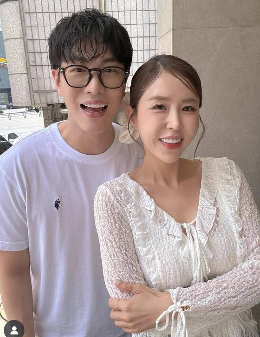  Shin Ji ♥ Moonwon's high school classmate is not a friend who reveals the strong wife of the alleged school violence