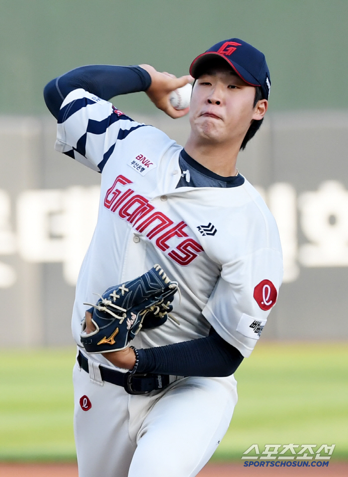 He finally opened his eyes to the first nomination in 22 years. He added 142 kilometers of changeup to the 159 kilometers of a fastball of 152 kilometers, and pitched 6.2 innings of his life without allowing a single goal. My own know-how 