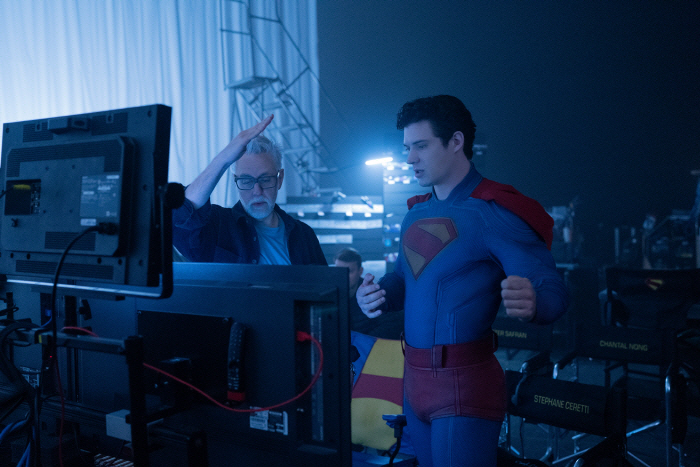 James Gunn, director Superman, is the beginning of a superhero. I'm sure he's a good hero