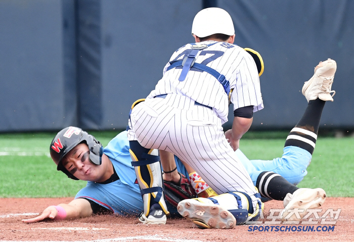  Hwimungo Yoo Yong-jun's powerful sliding