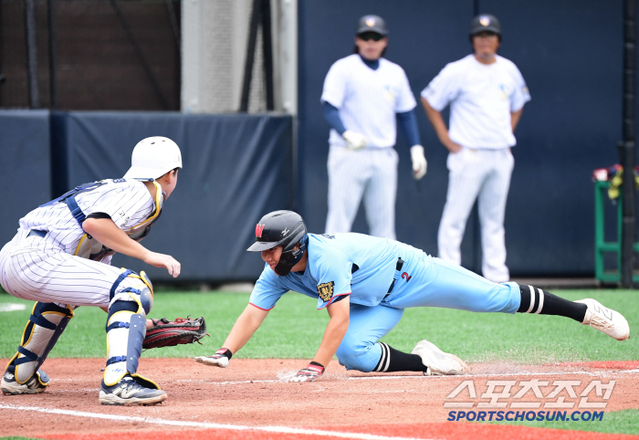  Hwimungo Yu Jaemin scores, powerful sliding