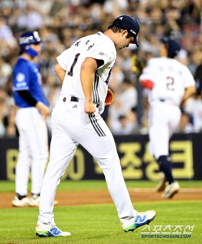  Park Chi-guk, double play made by himself
