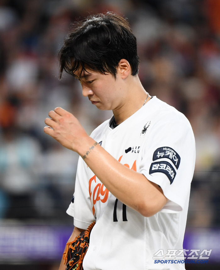  Um Sang-baek to be replaced 4 times